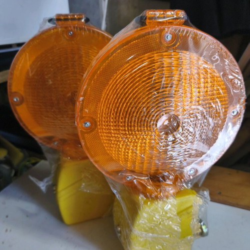 Yellow signaling lights new, set of 2 pieces
