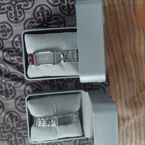 Foce watch set unisex silver like new with box
