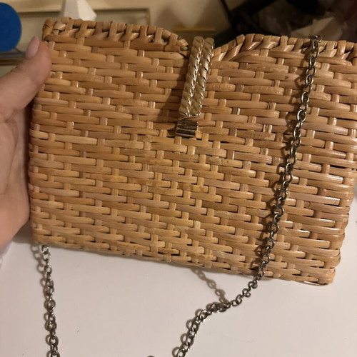 Zara straw shoulder bag like new, yellow
