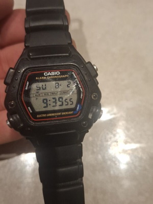 Casio DW-280 watch used, functional