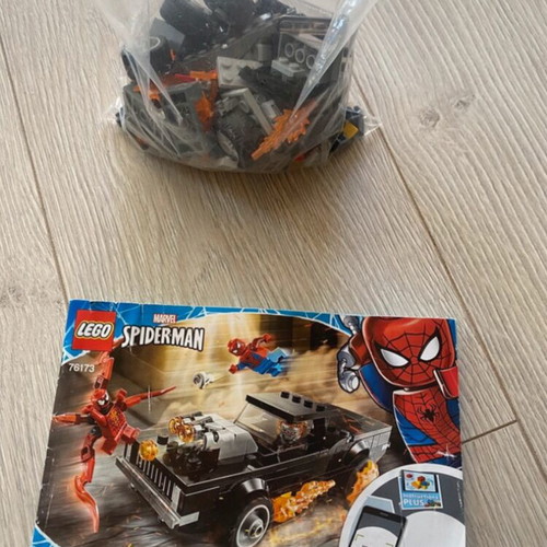 Lego Spiderman 76173 set used without three figures and accessories