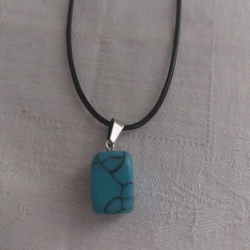 Necklace from PU leather like new, black and turquoise