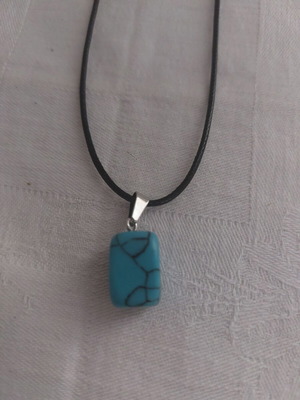 Necklace from PU leather like new, black and turquoise