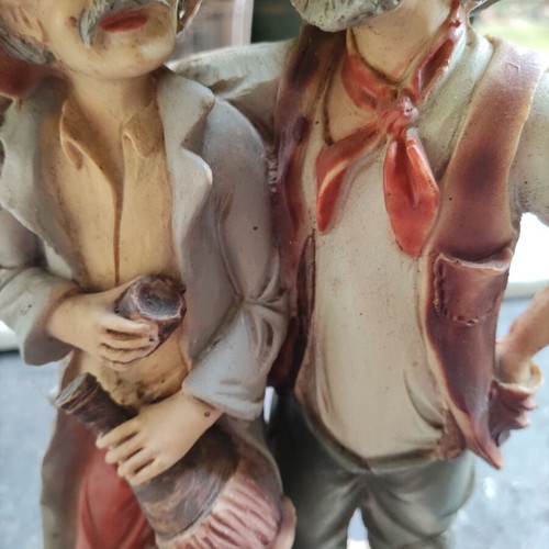 Figurine like new