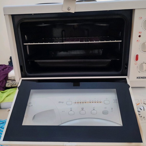 Kendo oven with hotplates used, white 57×35×35