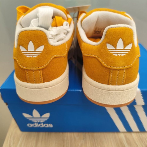 Adidas Campus 00s sneakers brand new with tags size 37 1/3 mustard yellow