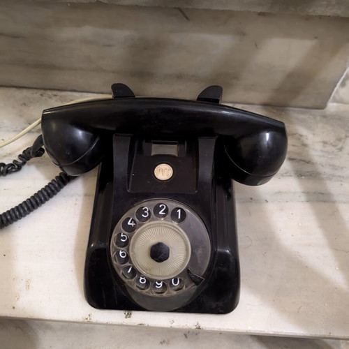 Vintage PTT Bakelite rotary telephone 1962, functional