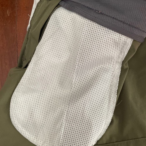 Rock Experience shorts women's small new, olive green with pink details