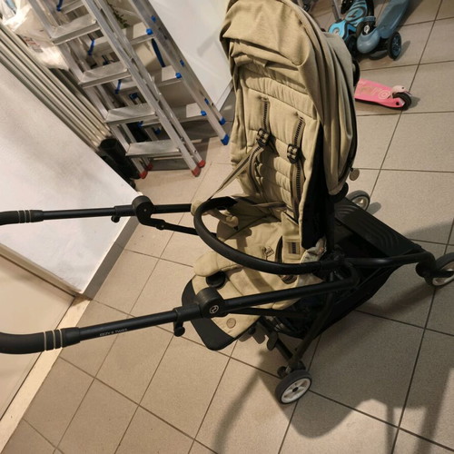 Eezy S Twist2 stroller like new with 360° swivel and adapters