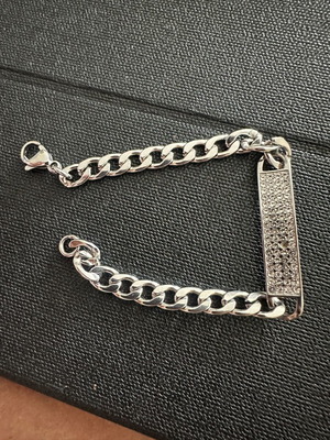 Silver identity bracelet with rhinestones, curb chain, without one rhinestone, 17-18 cm