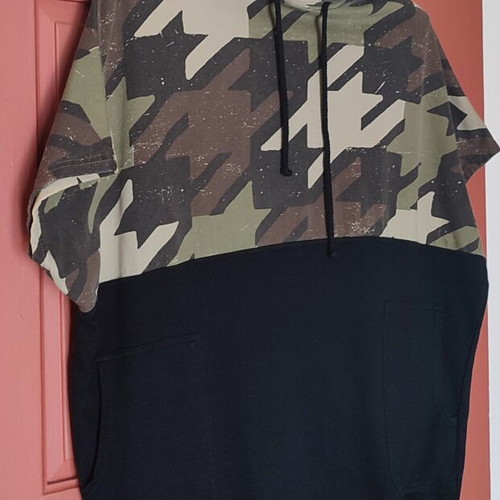 Tshirt oversized London ink hoodie used, camo bicolor design, size M-L