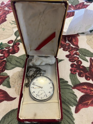 Vintage ρολόι τσέπης Omega (1935) με κουτί και αλυσίδα