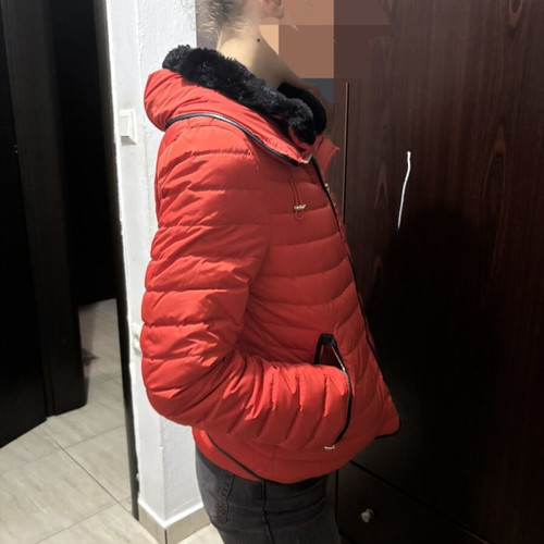 Antonella red jacket like new with black fur trim