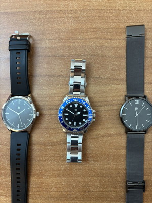 Battery-powered watches set of 3, men's