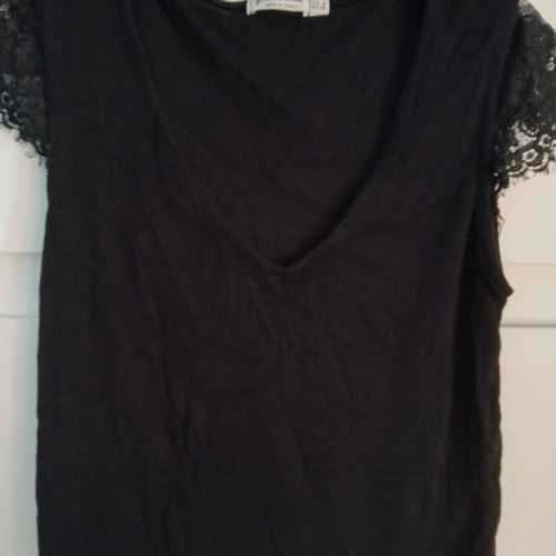 Stradivarius blouse with lace on shoulders used, black, size M
