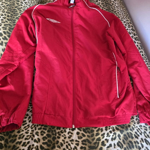 Umbro jacket XL red like new