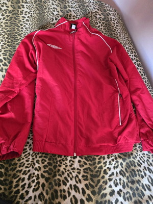 Umbro jacket XL red like new