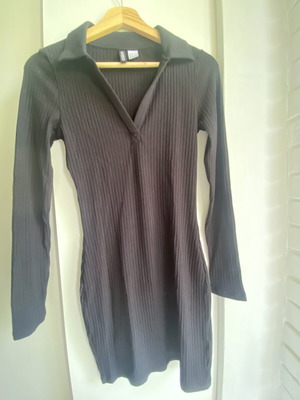 H&M women's knitted mini dress like new, black, size S