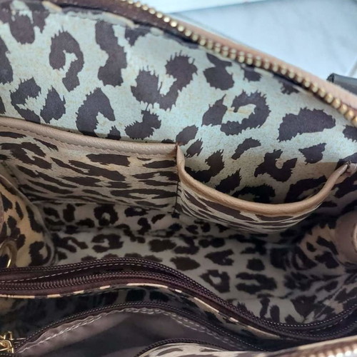 Shoulder bag like new