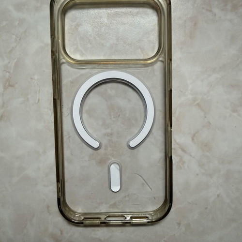 iPhone 17 Pro transparent case