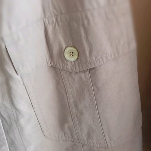 Women's beige sleeveless suit like new, size M, safari style