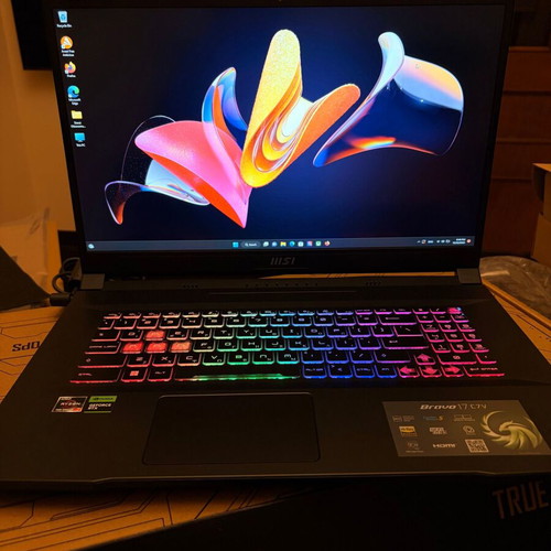 MSI Bravo 17 C7VFK laptop new, AMD Ryzen 7, RTX 4060, 16GB RAM, 1TB SSD