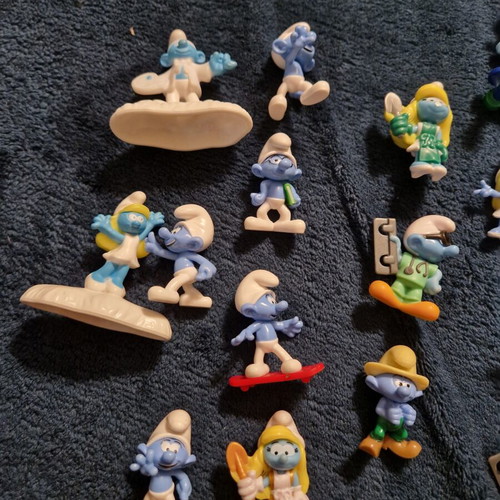 Smurfs Kinder pack used