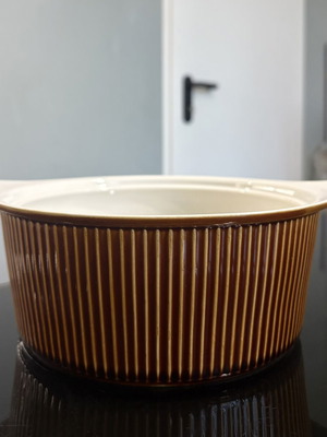 Villeroy & Boch vintage ceramic casserole like new, made in Luxembourg