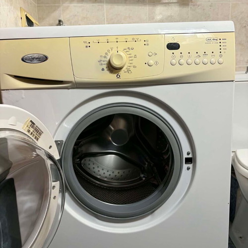 Whirlpool washing machine 6kg AWO/D 41432