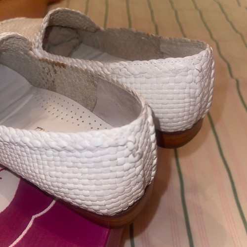 Leather moccasins with wooden heel like new, size 38