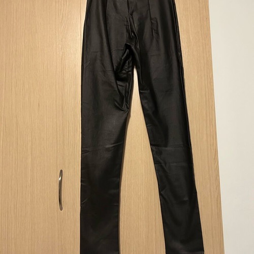 Please high-waisted pants new, size M, black