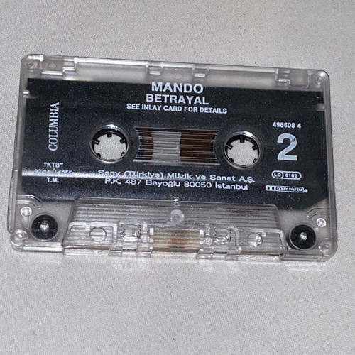 Mando Betrayal cassette tape like new, laiko