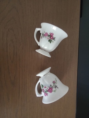 Vintage coffee cups from the 1970s, like new