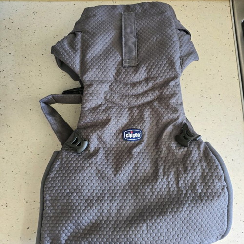 Easy Fit Chicco baby carrier like new