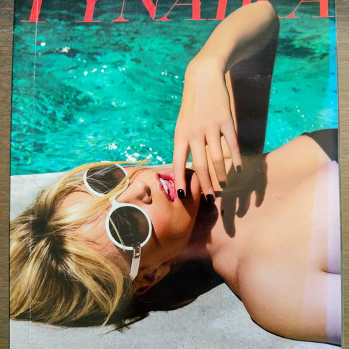 Gynaika magazine issue 49 June 2012