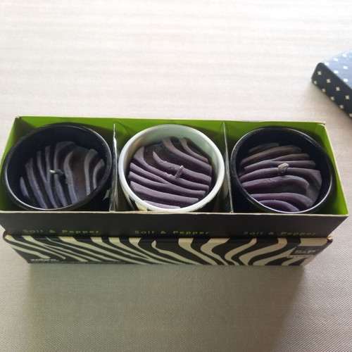 Scented candles in S&P case