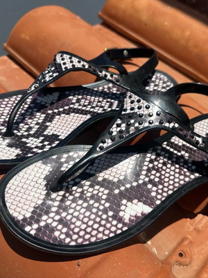 Plastic sandals Roberto Cavalli size 37 with Swarovski crystals