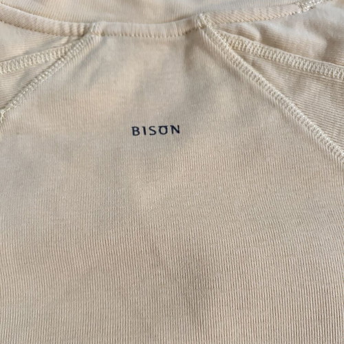 Bison T Shirt like new, yellow, size L