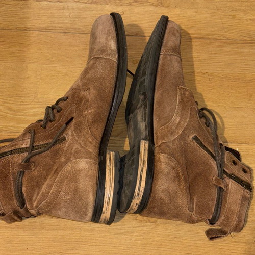 Leather boots used brown castor, size 45
