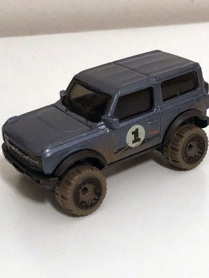 Hot Wheels Ford Bronco '21 like new