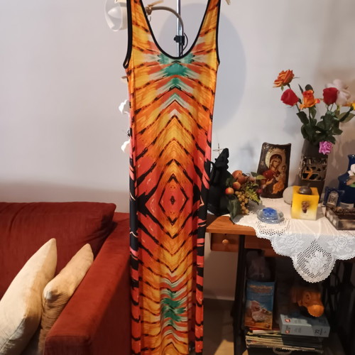 Long summer dress like new with colorful pattern, size M