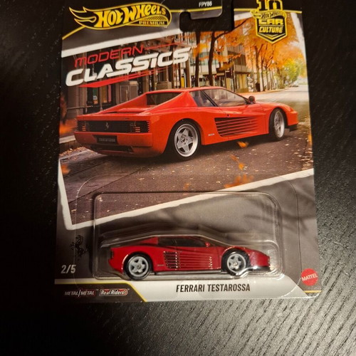 Hot Wheels Premium Ferrari Testarossa diecast car