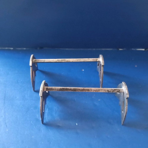 Metal base used for cutlery or pens