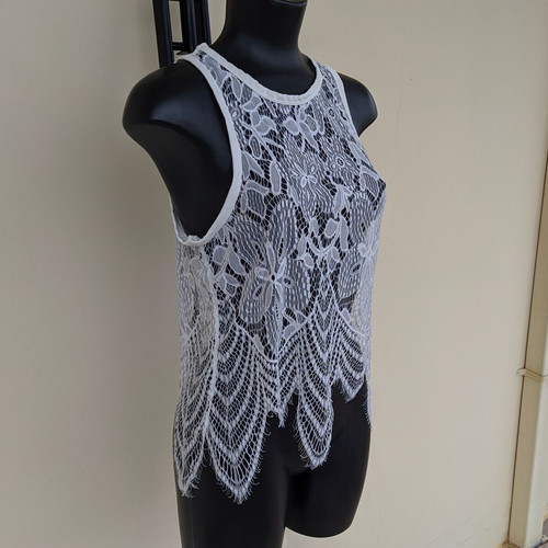 White lace top size S used, beachwear