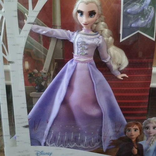 Collectible Elsa doll Disney Frozen II new in box