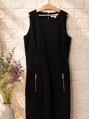 Michael Kors dress black, like new, functional pockets, size S/M