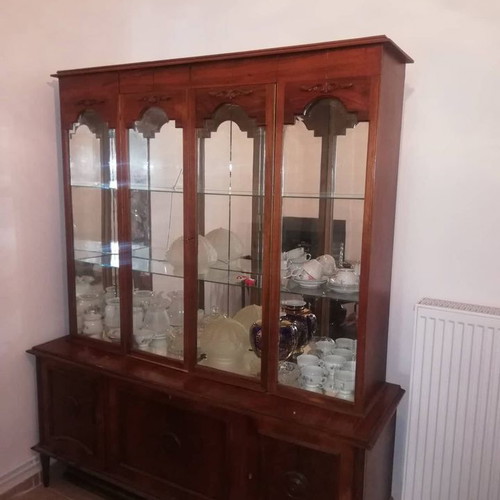 Vintage display cabinet used, American style 1960s walnut wood