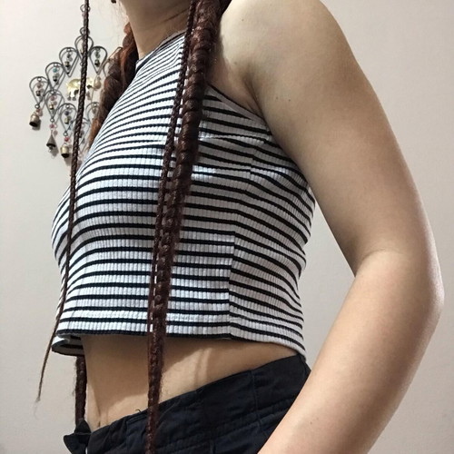 Black and white ribbed crop top Pull & Bear like new, size Medium