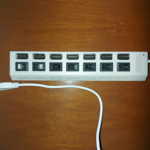 Power strip with 7 USB charging ports and on/off switches, new