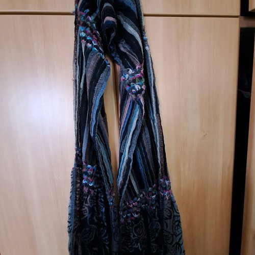 Knitted thin scarf new black with patterns and details